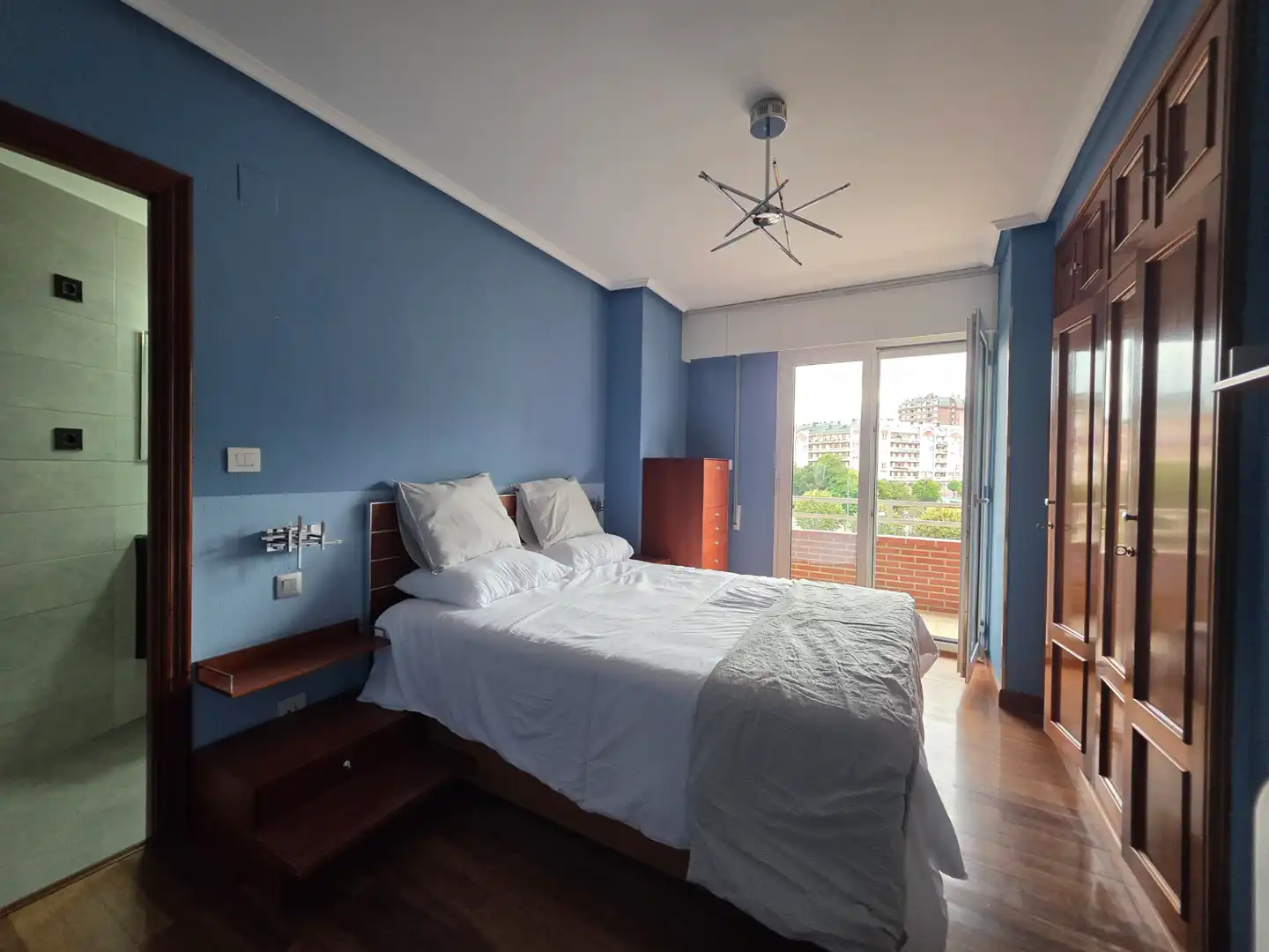 Schlafzimmer von Wohnung zur Miete in Castro-Urdiales mit Privatgarten, Terrasse und Schwimmbad
