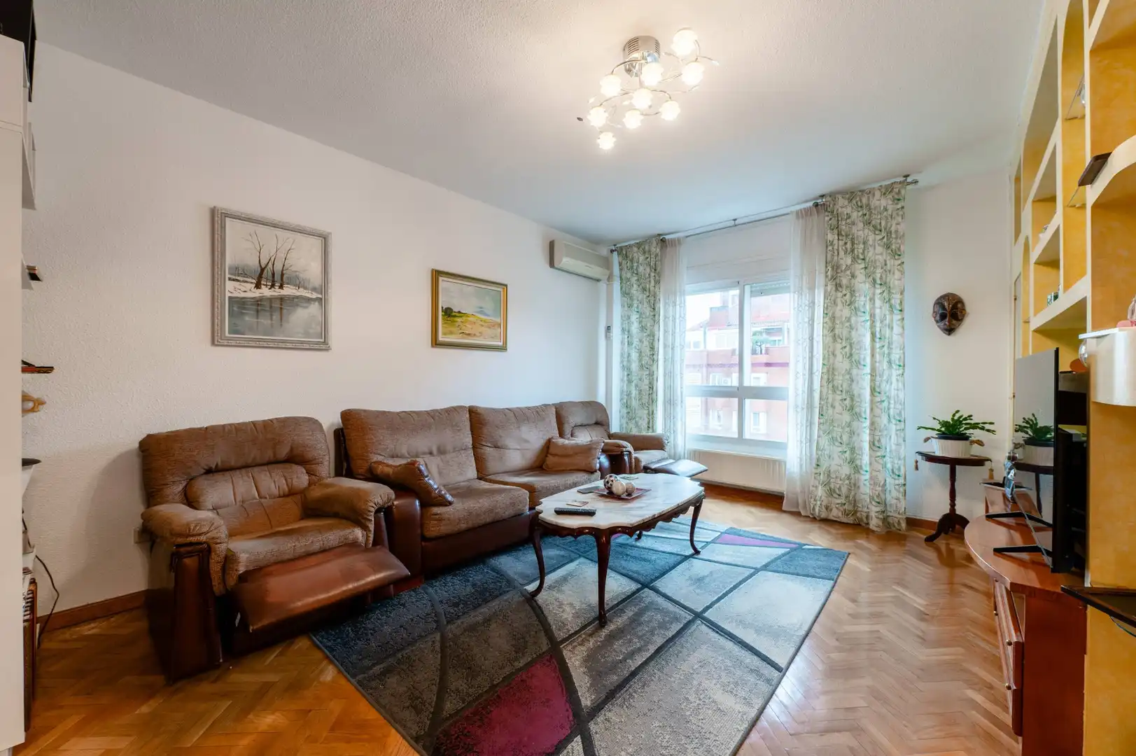 Sala de estar de Piso en venta en  Madrid Capital con Aire acondicionado, Calefacción y Trastero