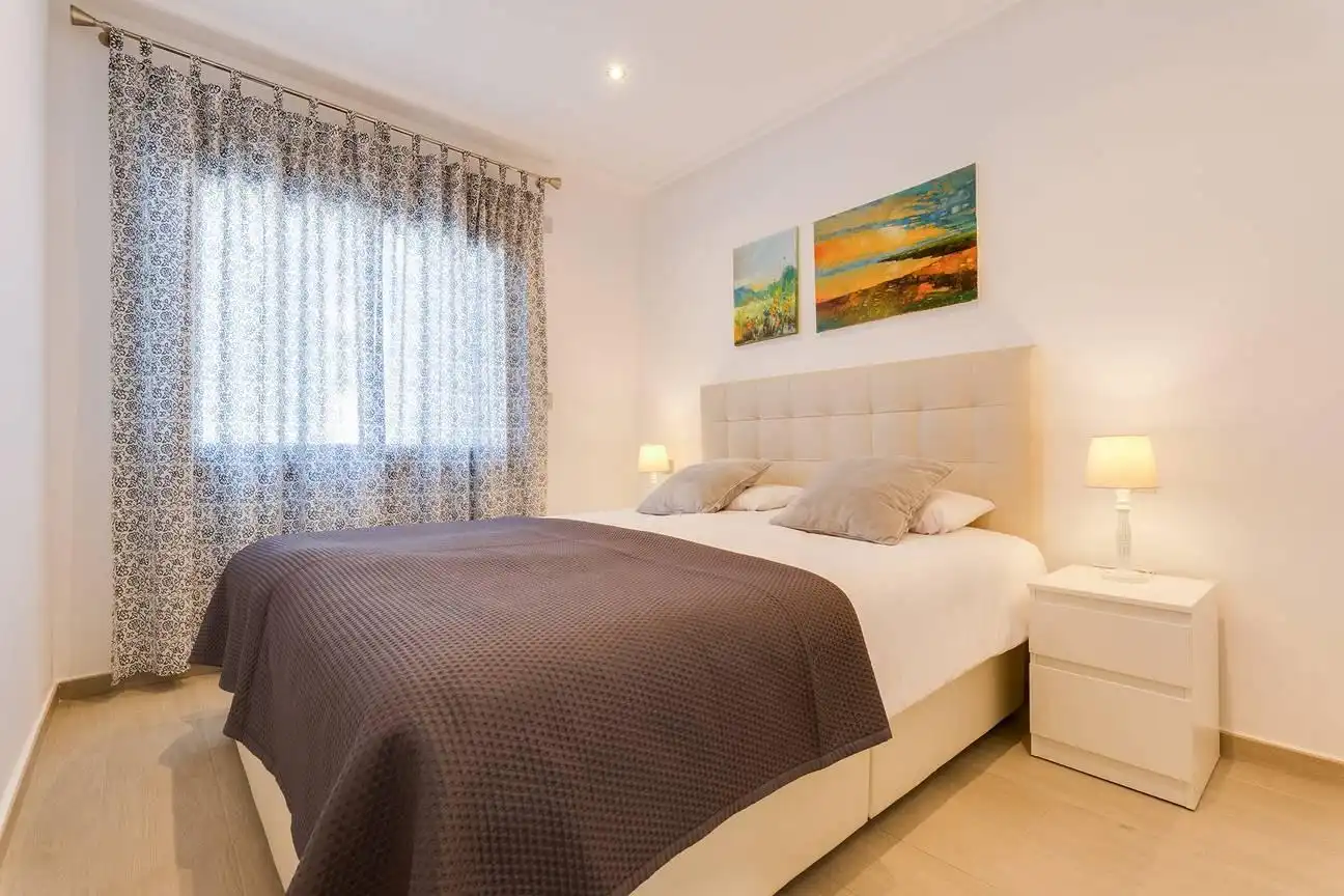 Habitación de Planta baja en venta en Pilar de la Horadada con Aire acondicionado, Jardín privado y Terraza