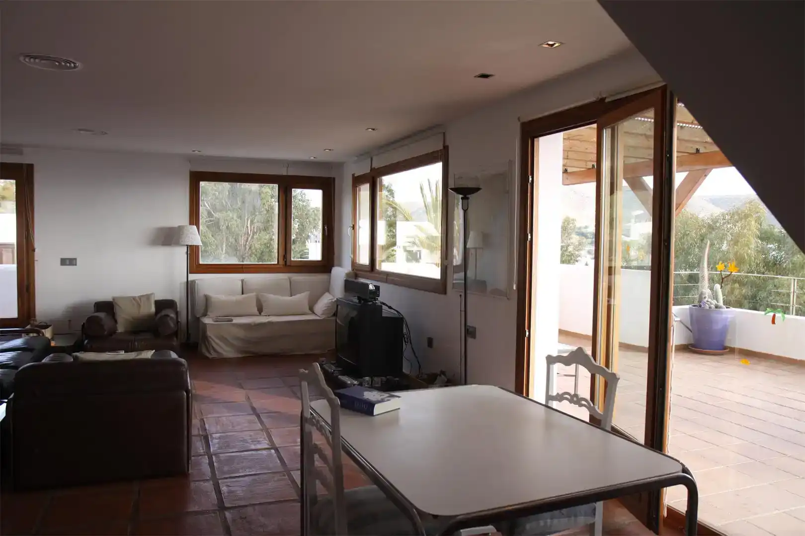 Sala de estar de Casa o chalet de alquiler en Níjar con Aire acondicionado, Jardín privado y Piscina