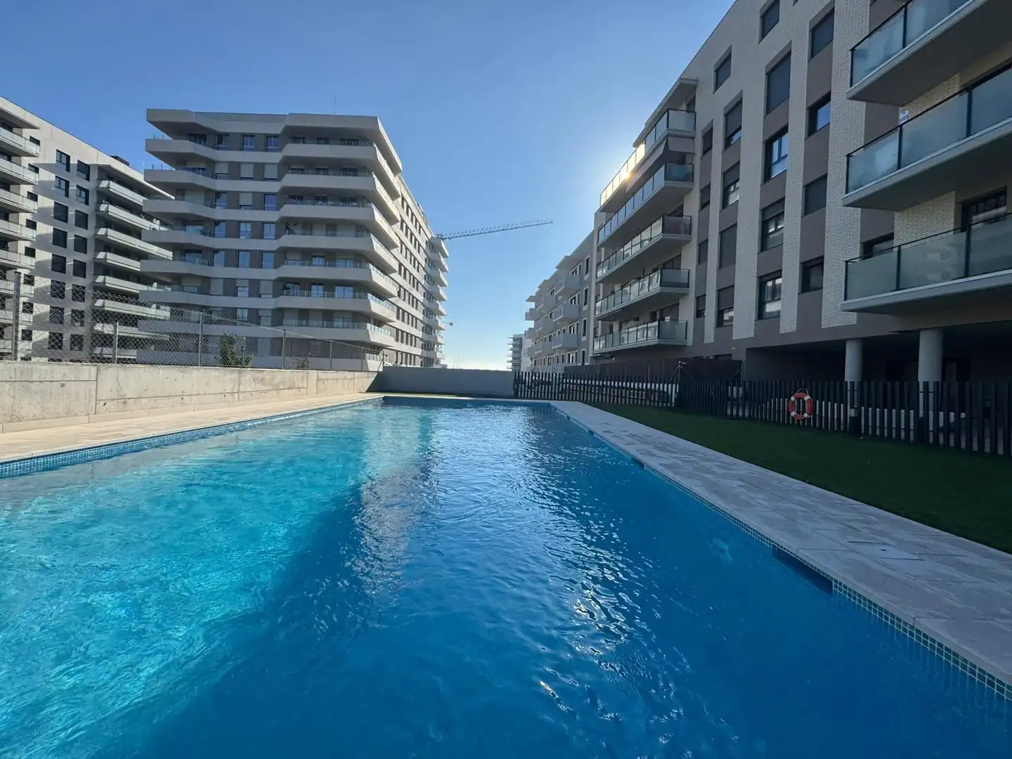 Piscina de Piso en venta en Viladecans con Aire acondicionado, Calefacción y Terraza