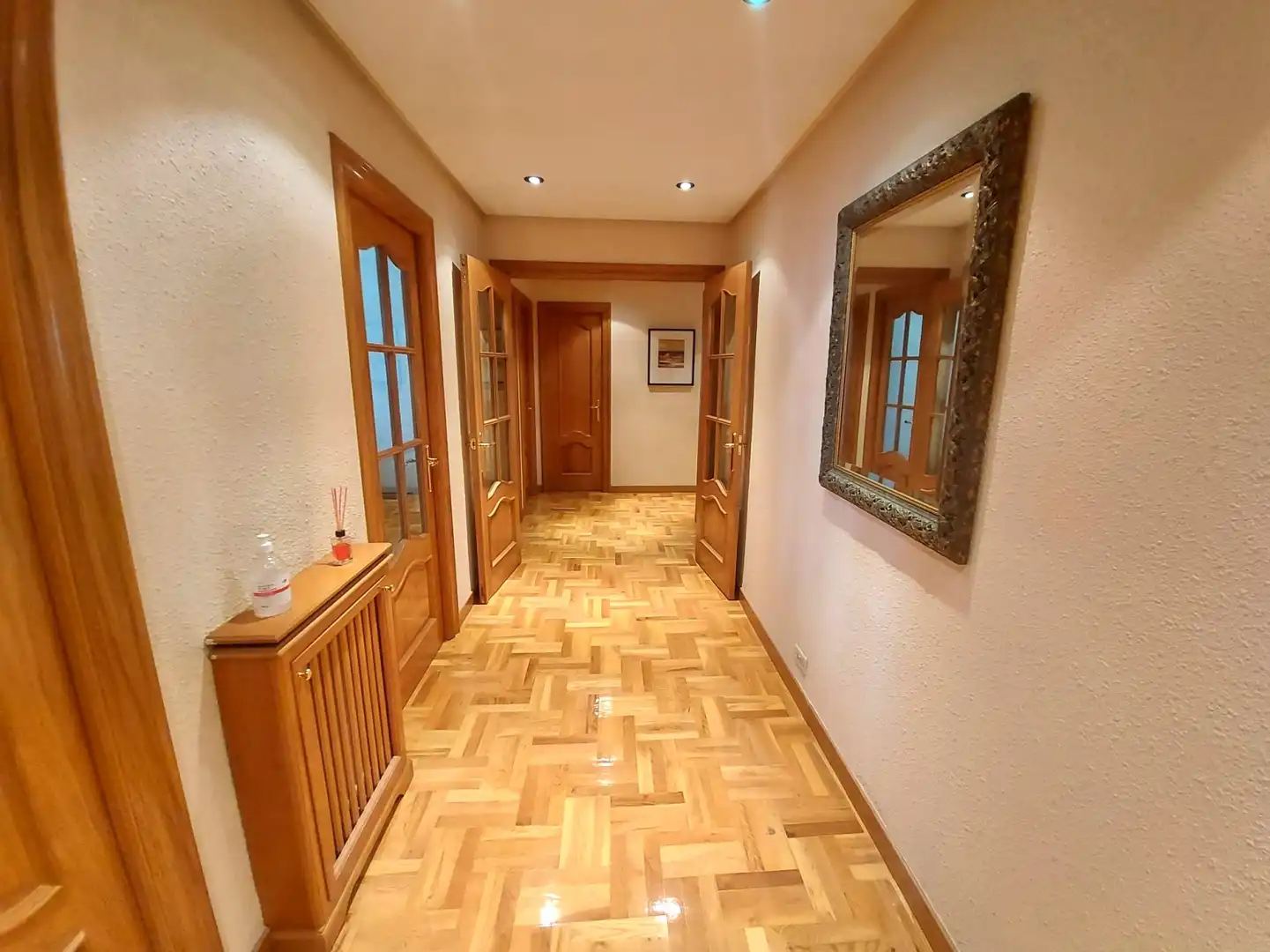 Pis en venda en  Logroño amb Calefacció, Parquet i Terrassa