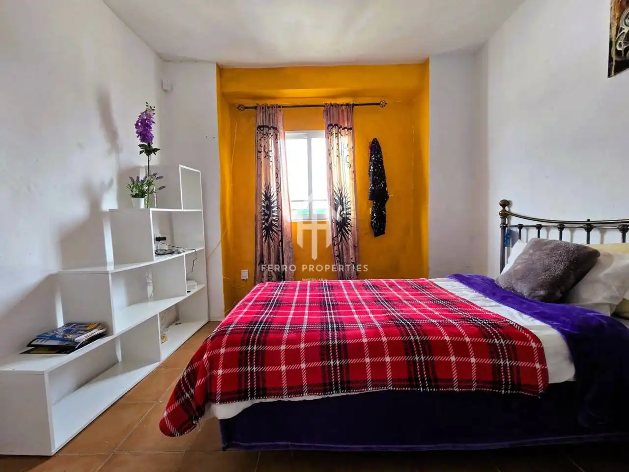 Dormitori de Casa o xalet en venda en Loja amb Terrassa i Moblat