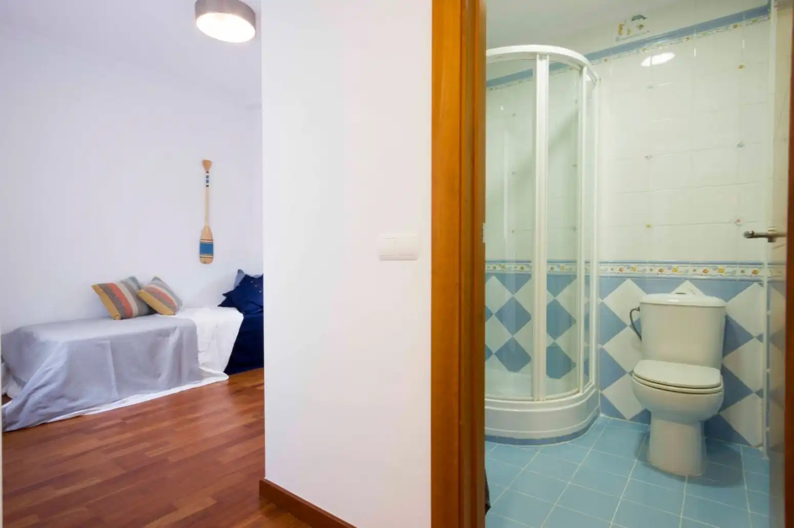 Schlafzimmer von Dachboden zum Verkauf in Rafelbuñol / Rafelbunyol mit Klimaanlage, Heizung und Parkett