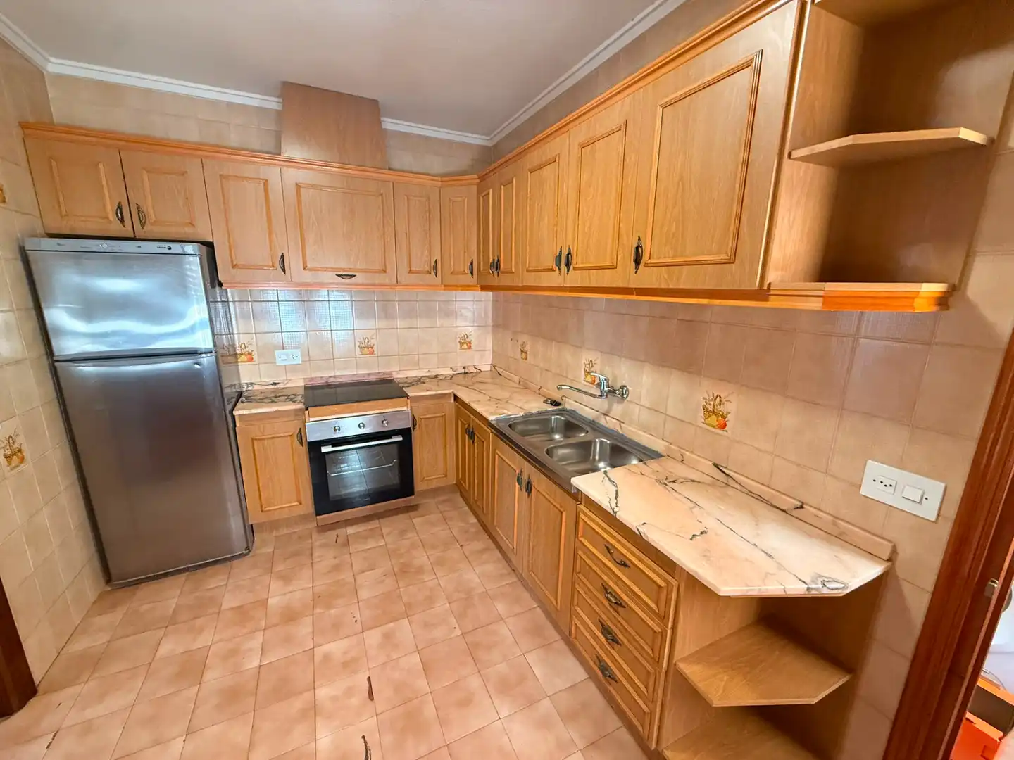 Kitchen of Flat for sale in Almoradí  with Storage room and Oven