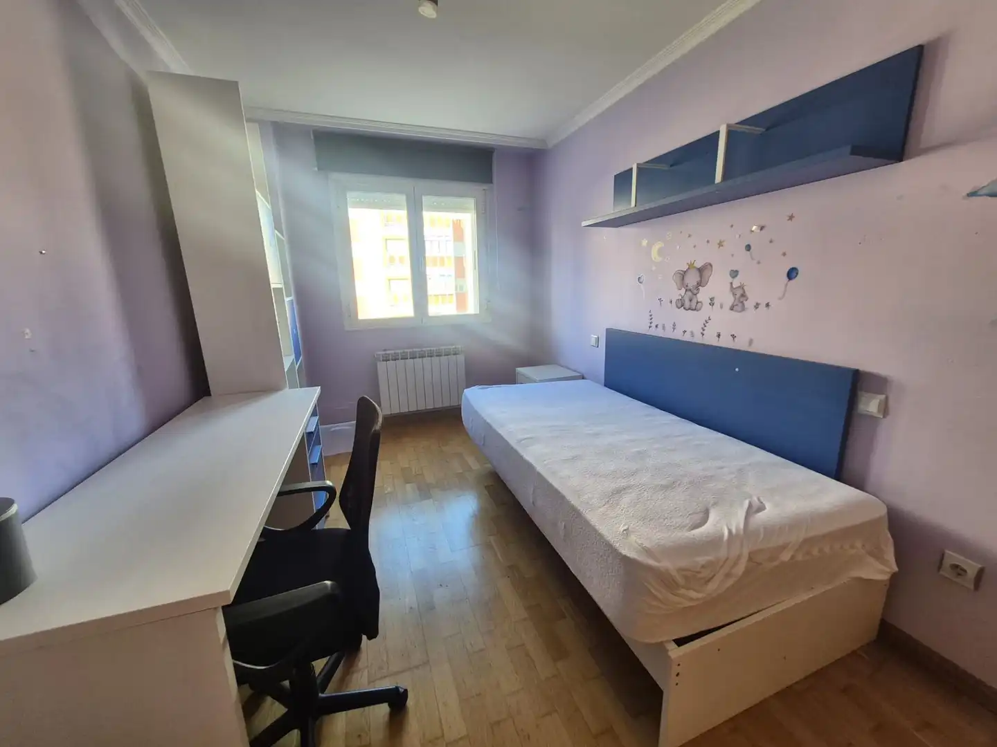 Habitación de Piso de alquiler en Ávila con Calefacción y Amueblado