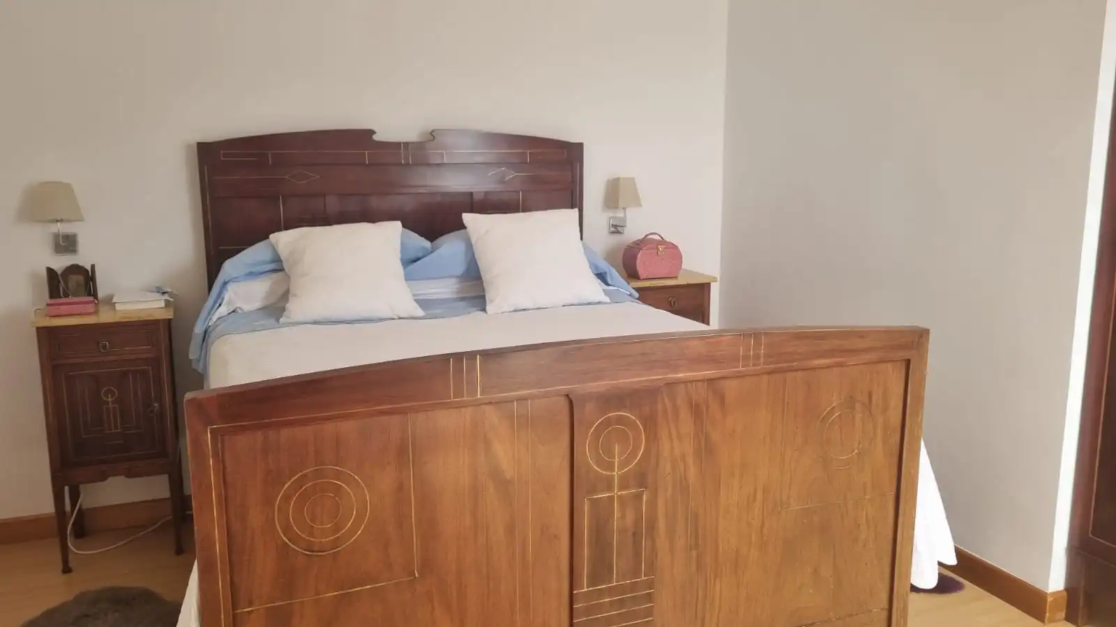 Dormitori de Casa o xalet en venda en Miengo amb Calefacció, Jardí privat i Moblat