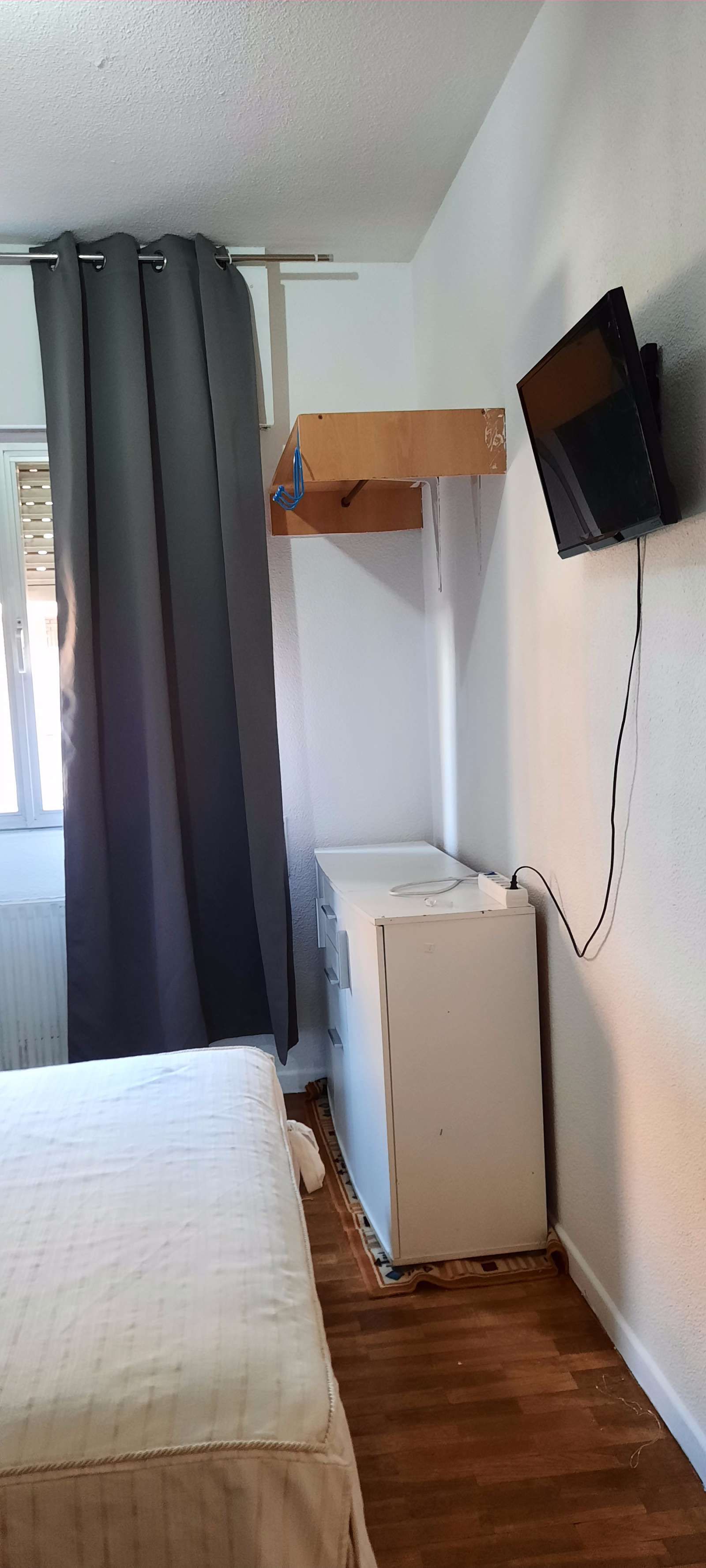 Flat to share in Colina