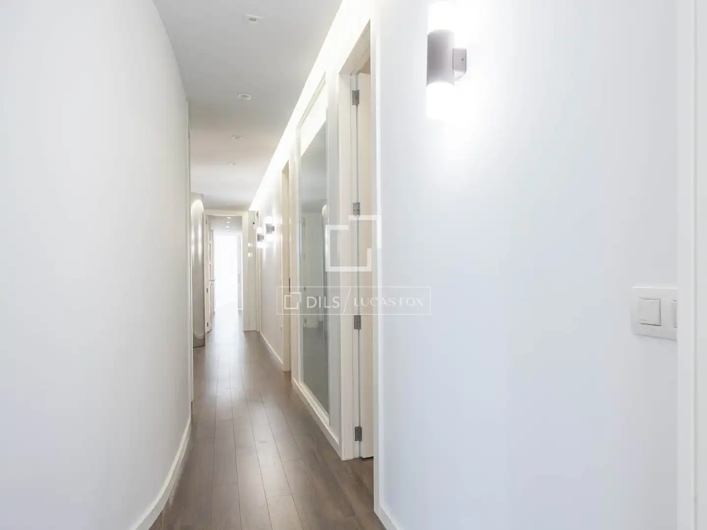 Flat for rent in Valencia  with Air Conditioner, Heating and Parquet flooring