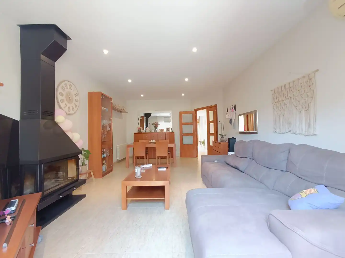 Sala de estar de Casa o chalet en venta en Badalona con Aire acondicionado, Calefacción y Jardín privado