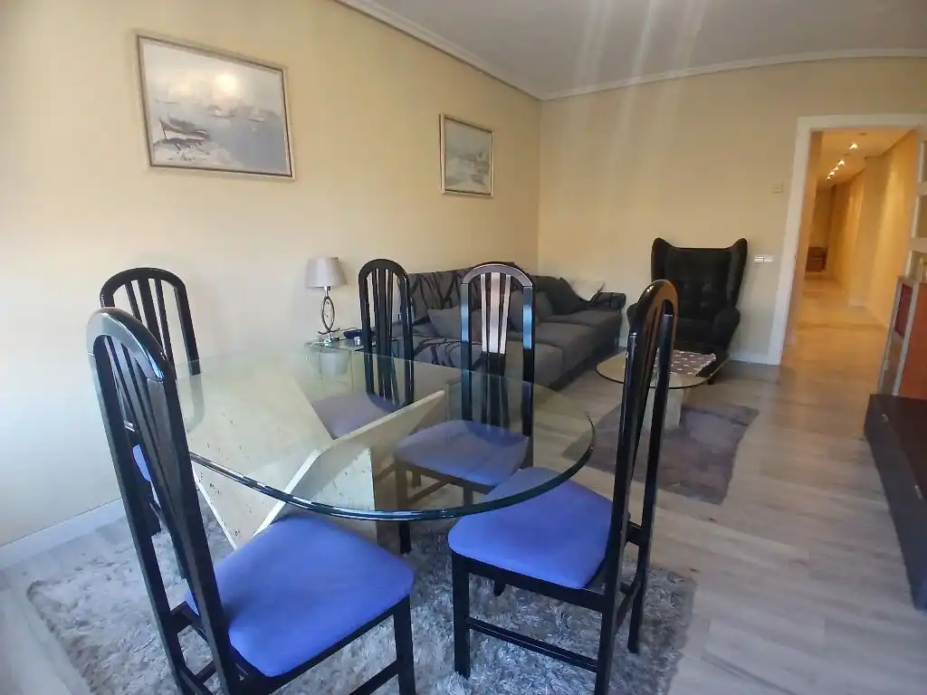 Wohnung mit Aufzug zum Verkauf in Calle Guillén de Brocar