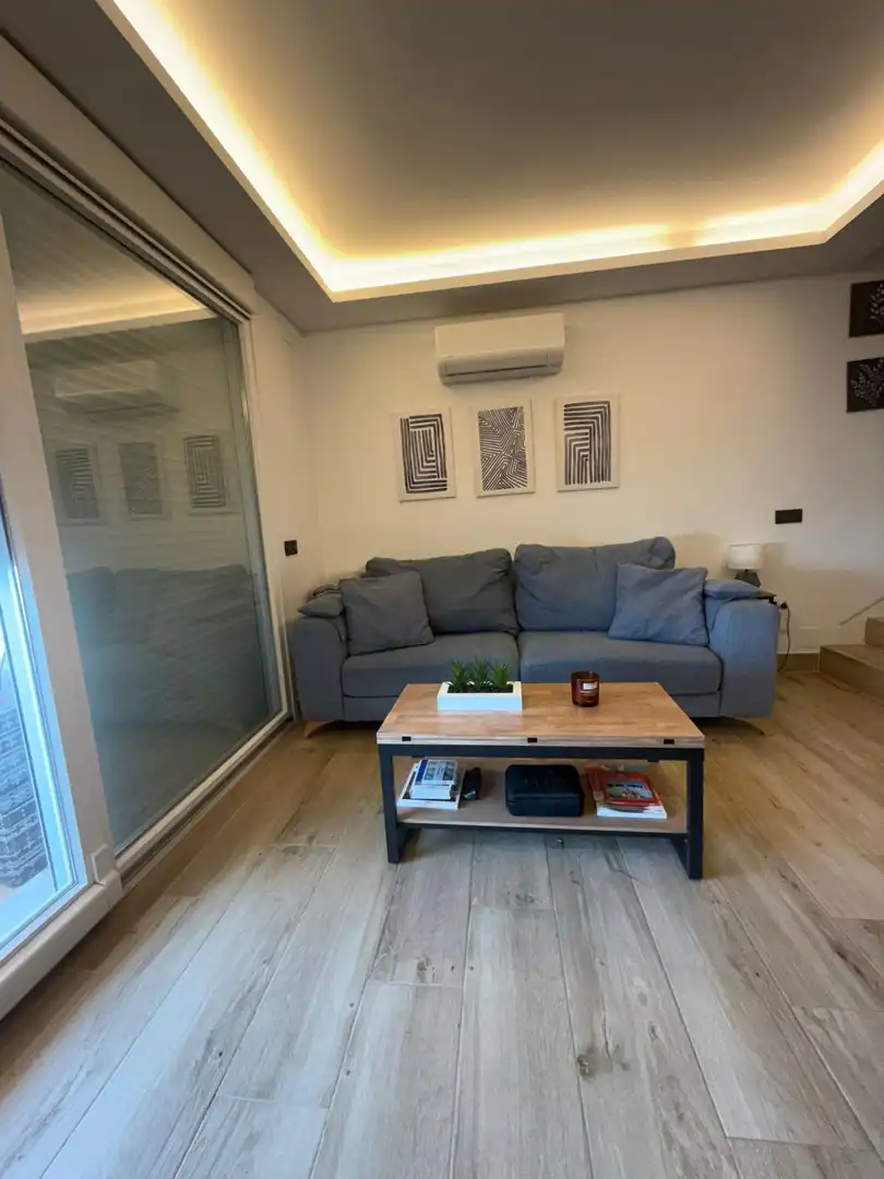 Sala de estar de Piso de alquiler en Cádiz con Aire acondicionado, Calefacción y Terraza