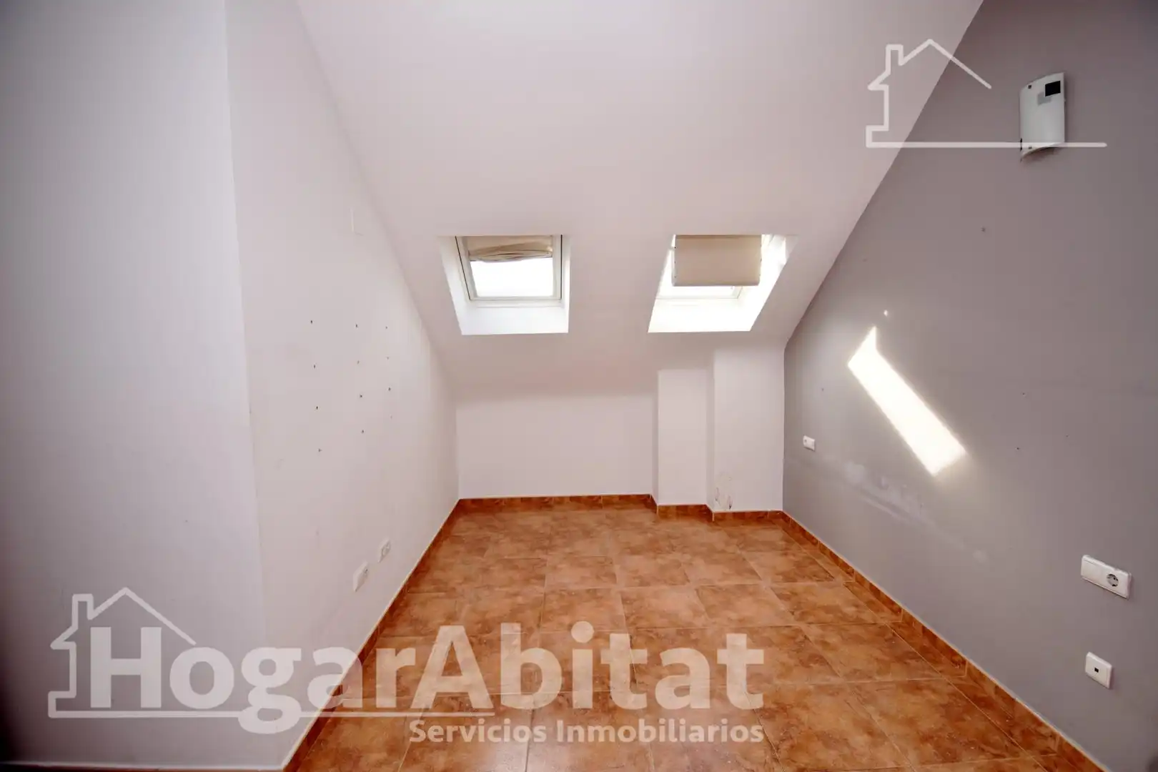 Habitación de Piso en venta en Alzira con Alarma
