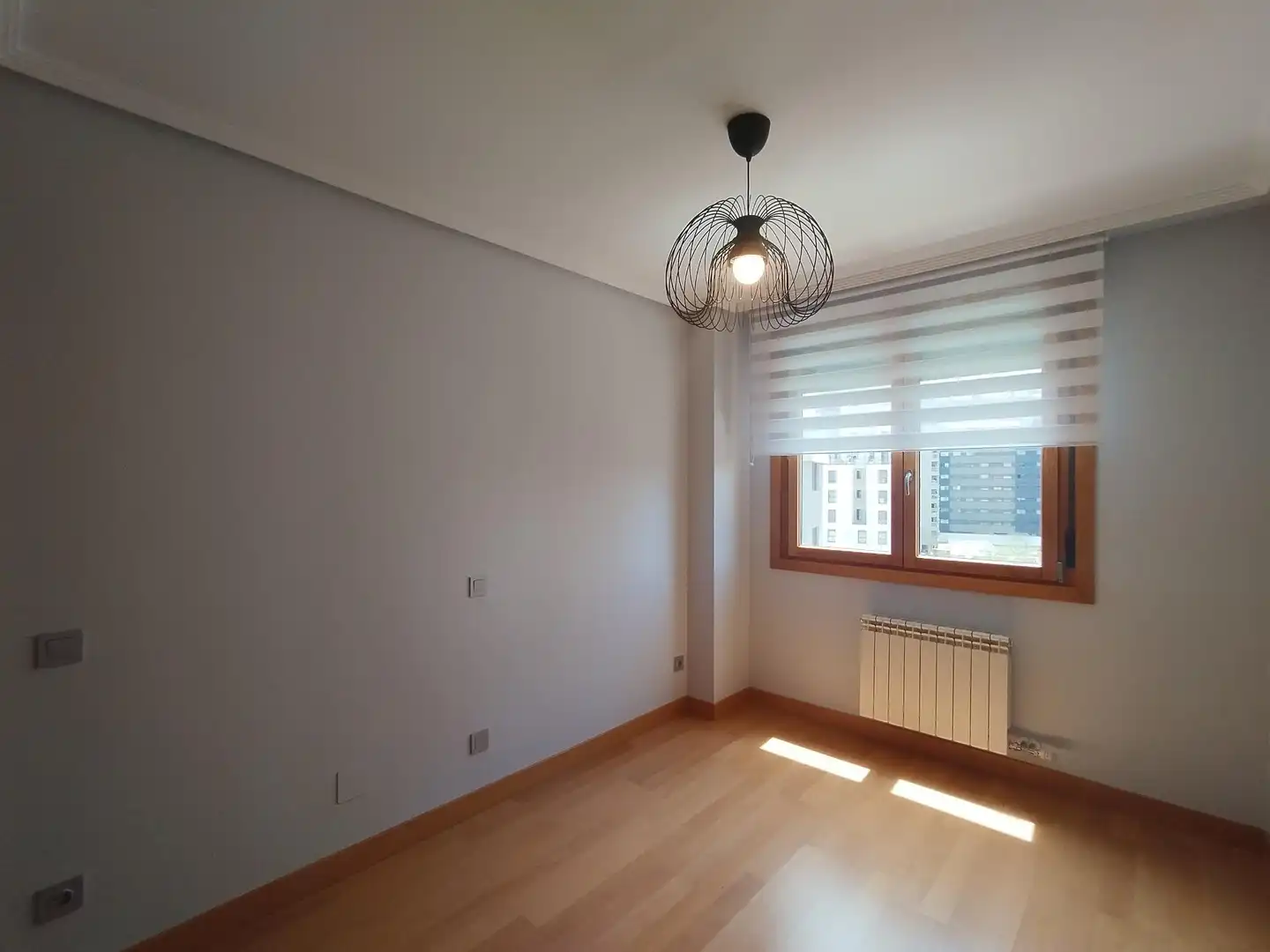 Habitación de Piso de alquiler en Valladolid con Calefacción, Parquet y Amueblado