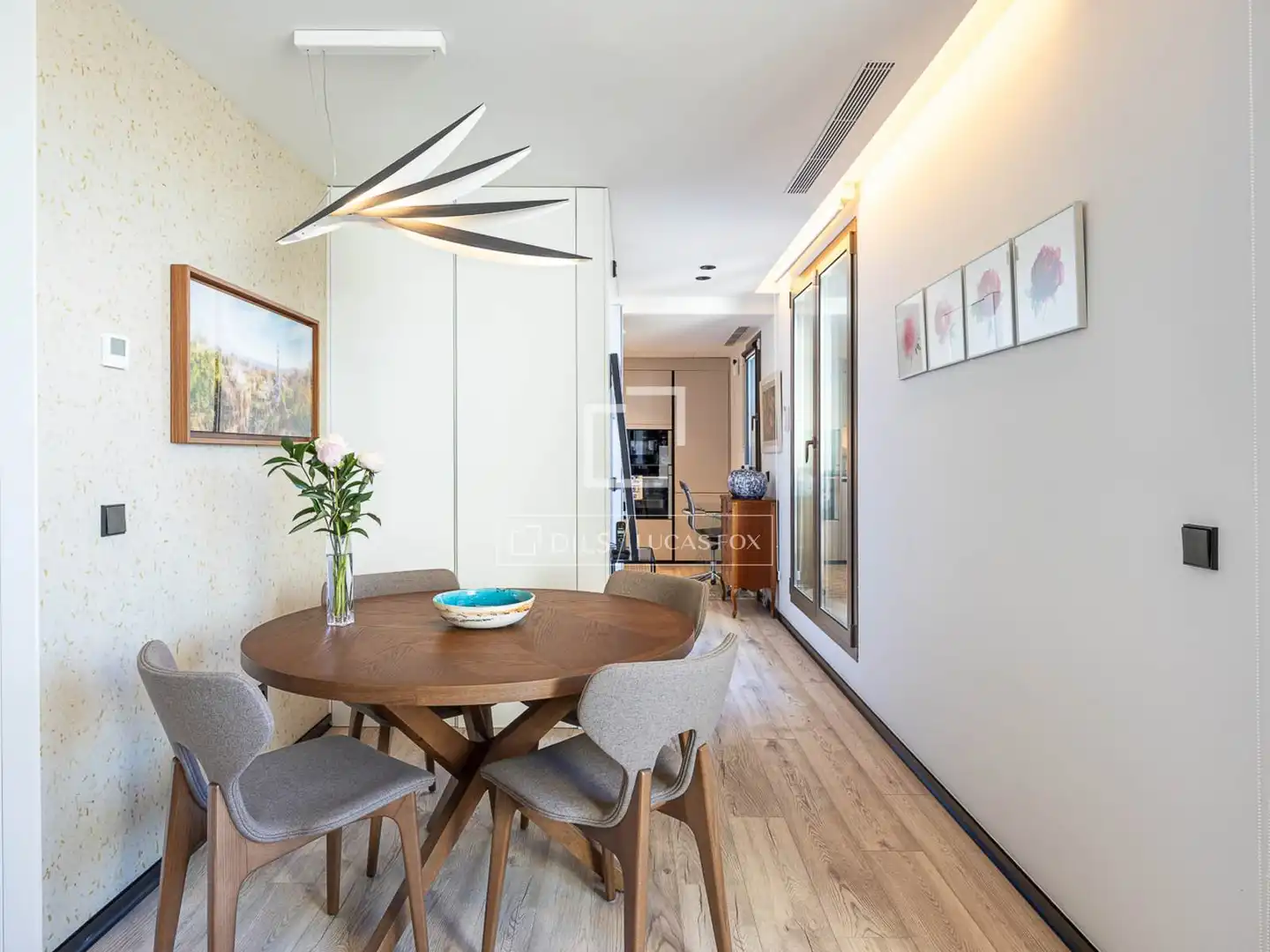 Esszimmer von Dachboden zum Verkauf in Barcelona mit Klimaanlage, Heizung und Terrasse