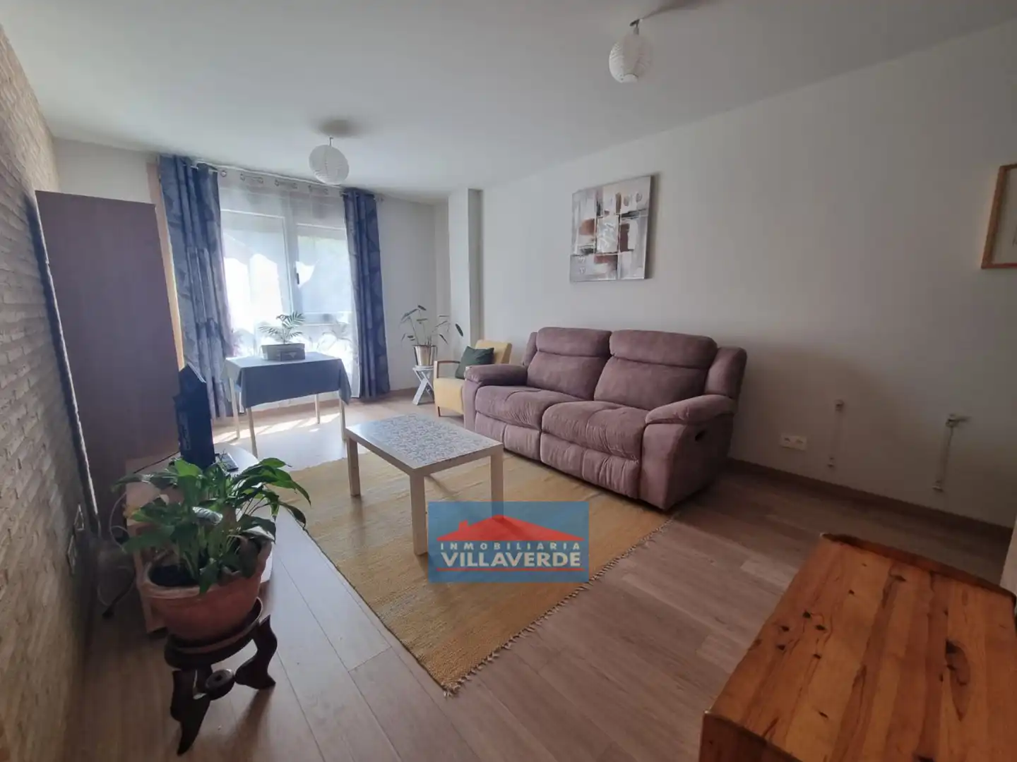 Wohnzimmer von Wohnung zum Verkauf in Cangas  mit Terrasse, Abstellraum und Möbliert