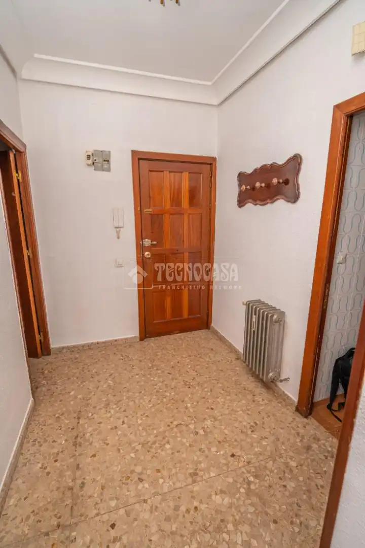 Piso con ascensor en venta en Centro ciudad, imagen 2