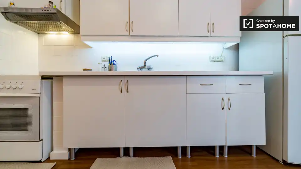 Room in Valencia, Valencia