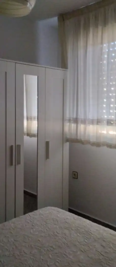 Flat for rent in Calle Magnolia, 3, Poniente