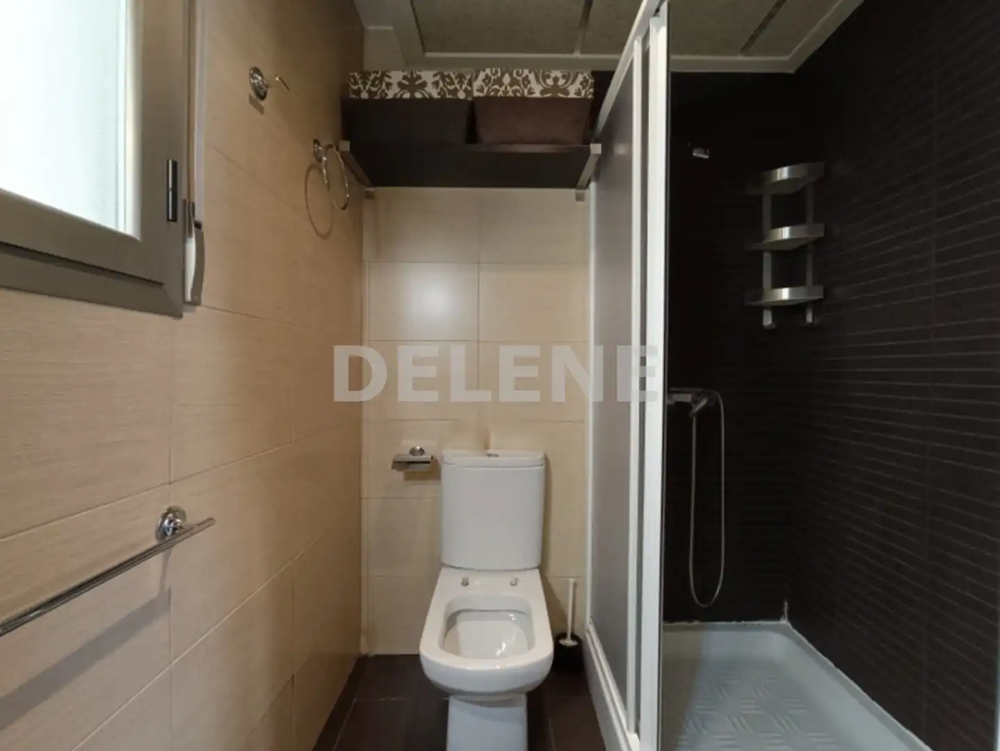Bathroom of Flat for sale in Hellín  with Air Conditioner, Heating and Parquet flooring