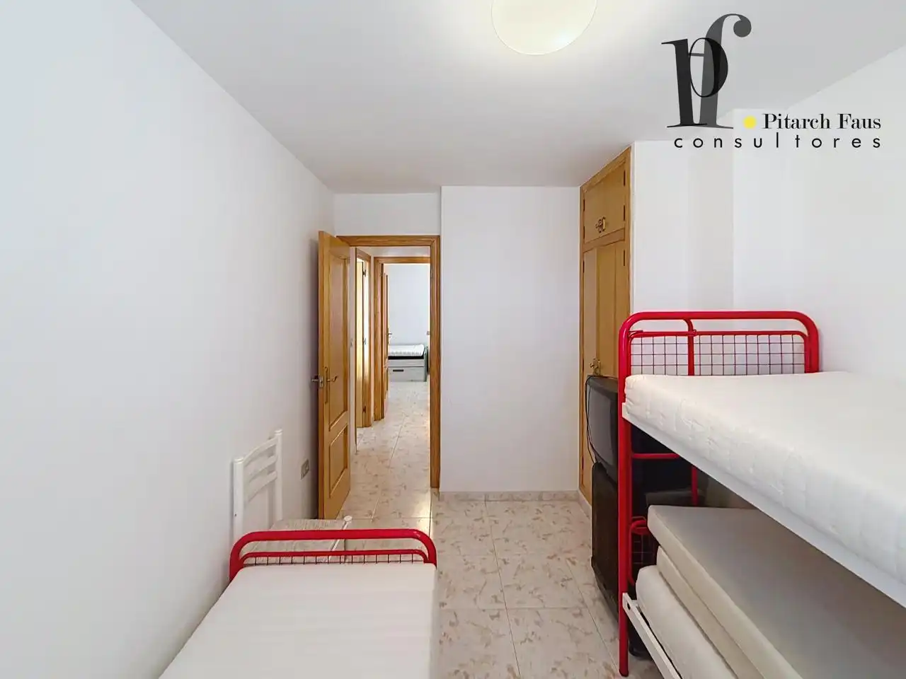 Habitación de Planta baja en venta en Moncofa con Aire acondicionado y Terraza