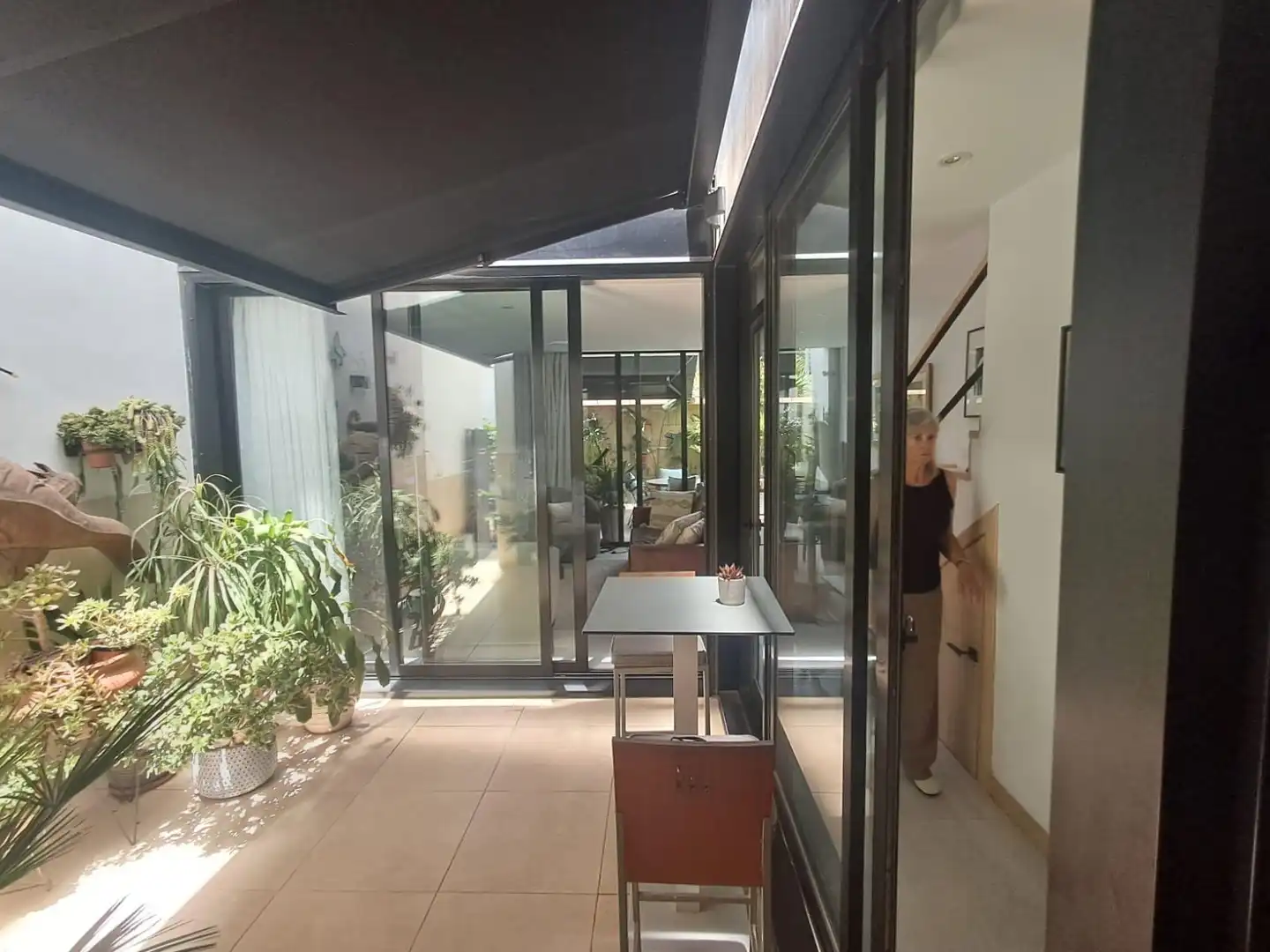 Terrassa de Casa adosada en venda en Granadilla de Abona amb Jardí privat, Terrassa i Moblat