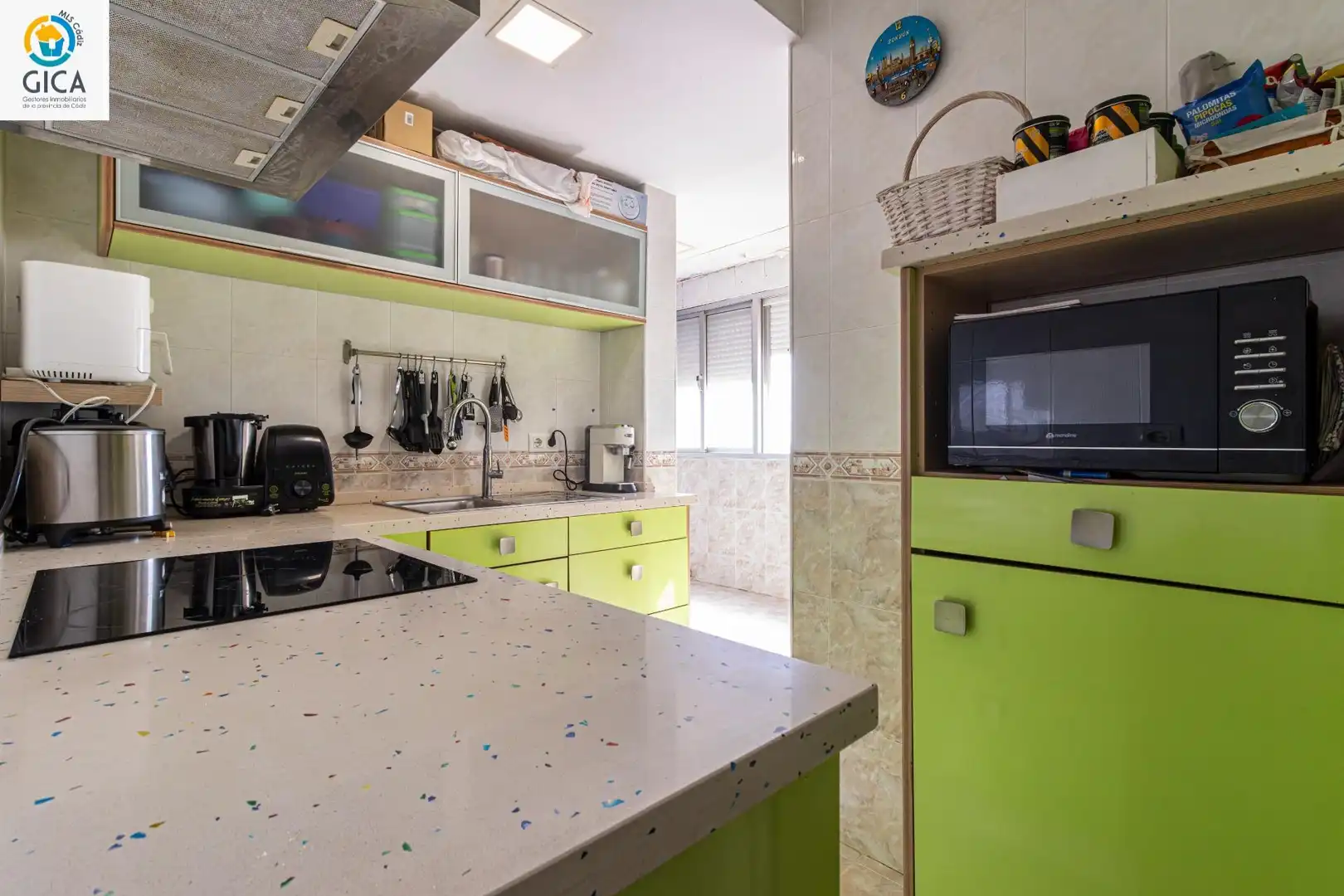 Kitchen of Flat for sale in Jerez de la Frontera  with Air Conditioner