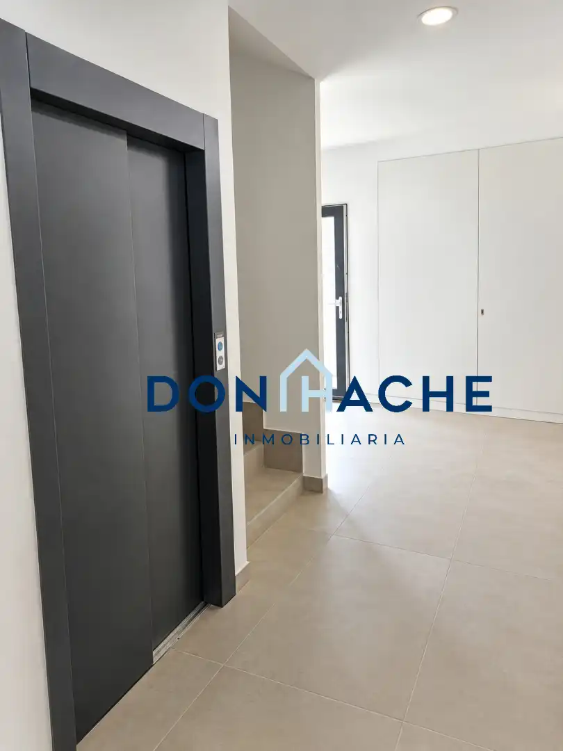 Piso en venta en Mérida, Badajoz