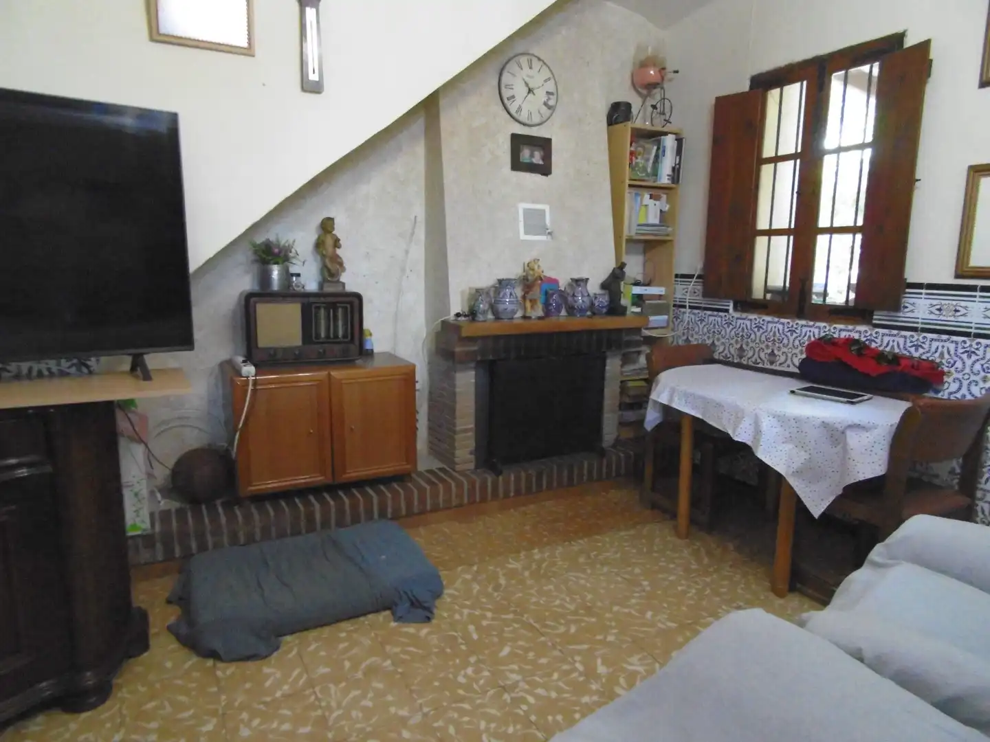 Sala d'estar de Casa o xalet en venda en Castellón de la Plana / Castelló de la Plana amb Aire condicionat, Terrassa i Traster