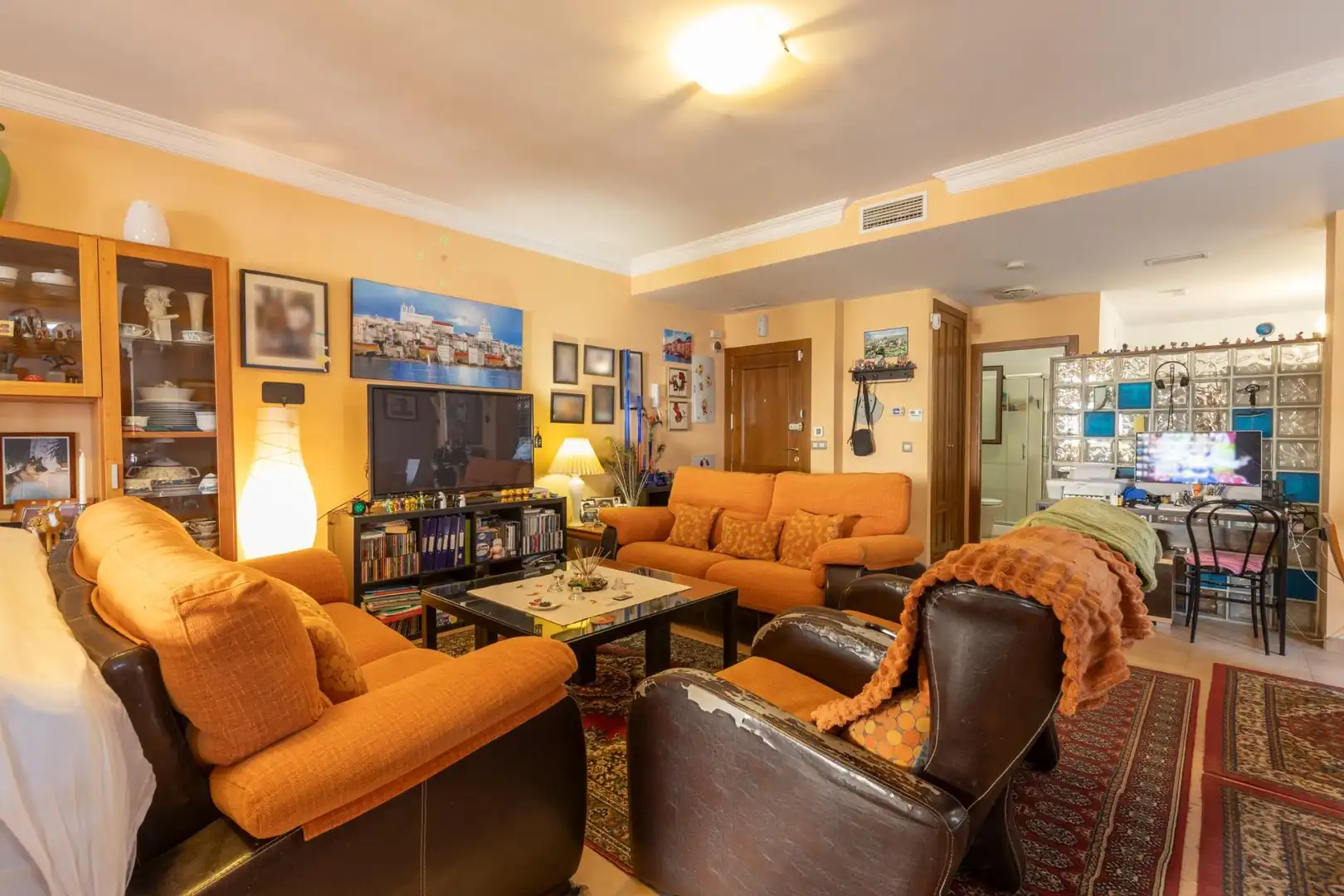 Living room of Flat for sale in Güéjar Sierra  with Air Conditioner, Heating and Terrace