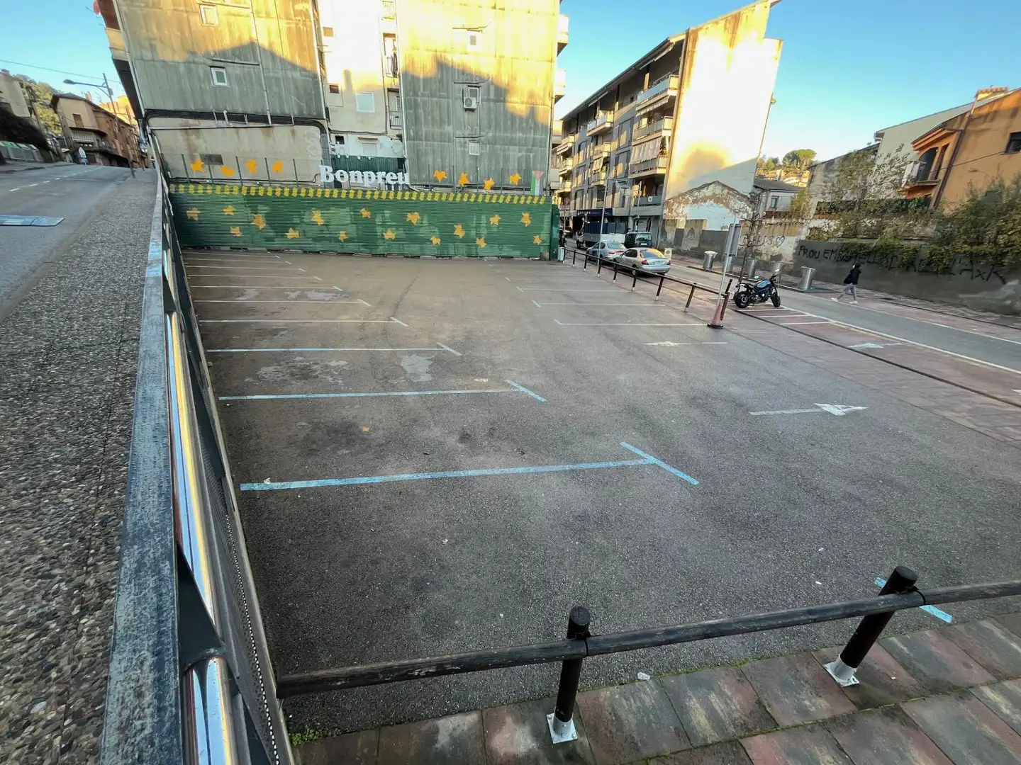 Business premises for sale in 74-76 Carrer Francesc Camprodon, imagen 3