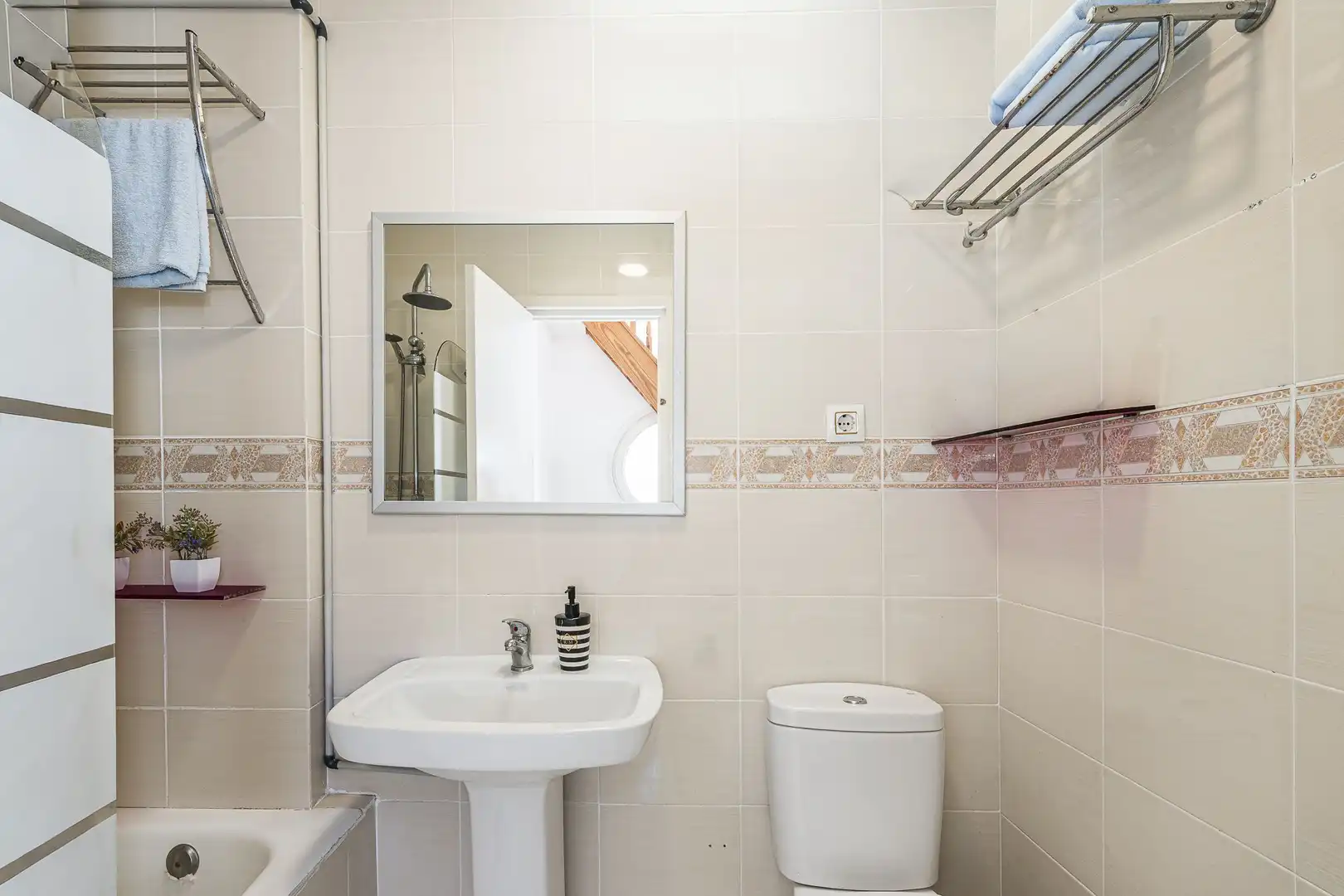 Semi-detached house for sale in Marítim, imagen 24
