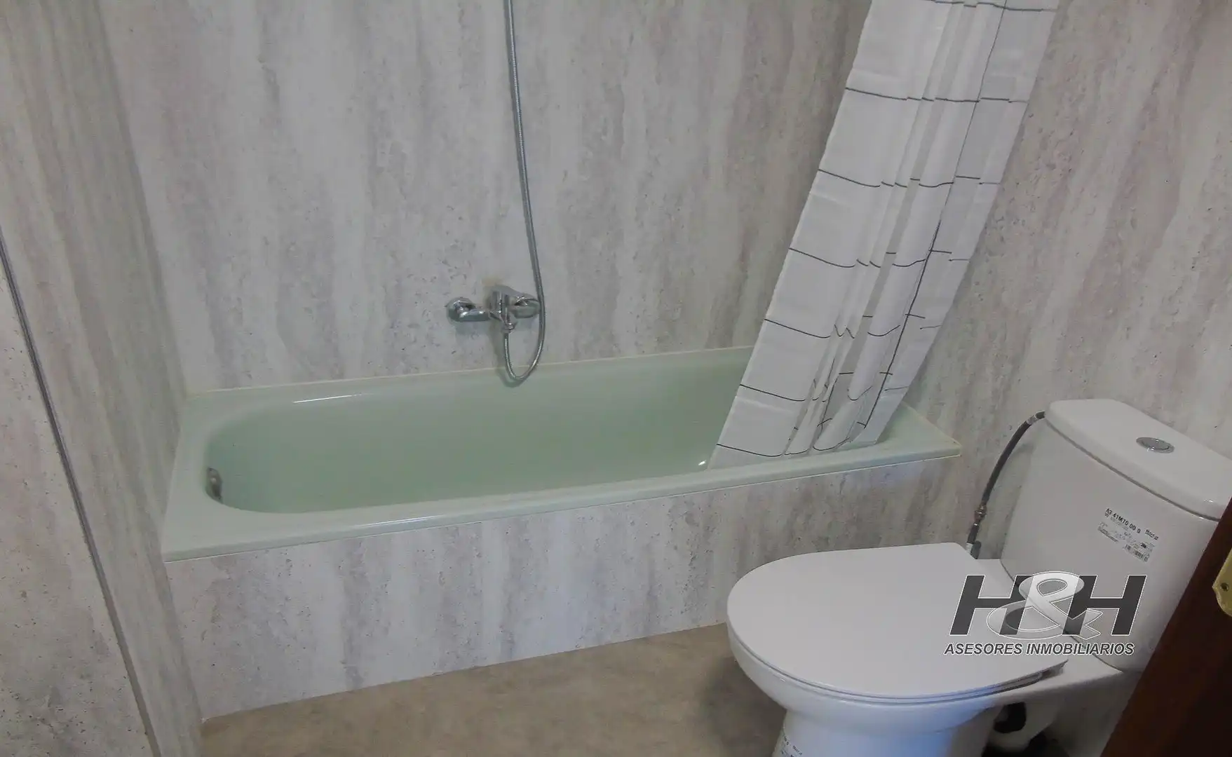 Flat for rent in Zona Campus Universitario