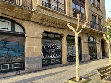 Local comercial en venda a Las Arenas