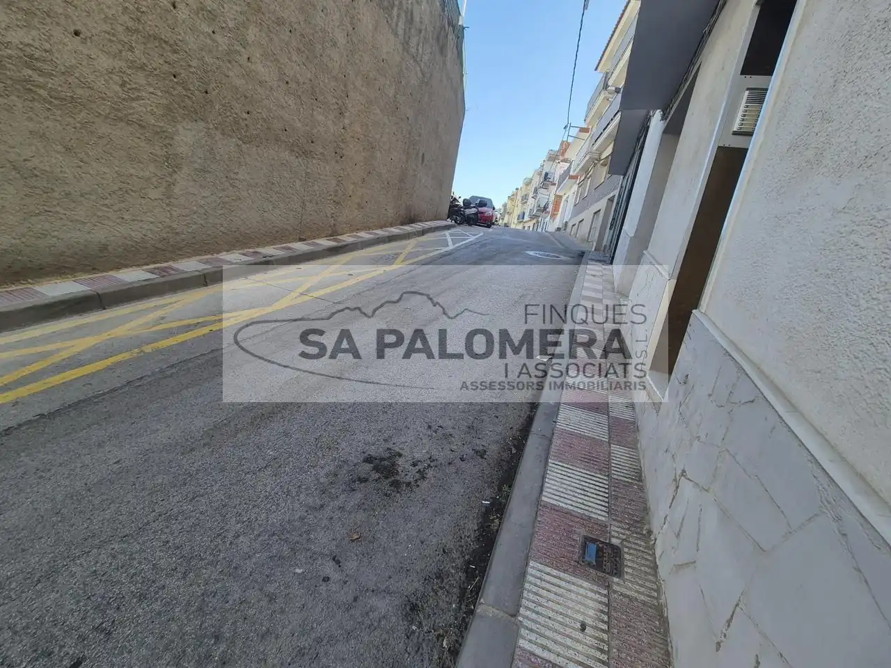 Vista exterior de Traster en venda en Blanes