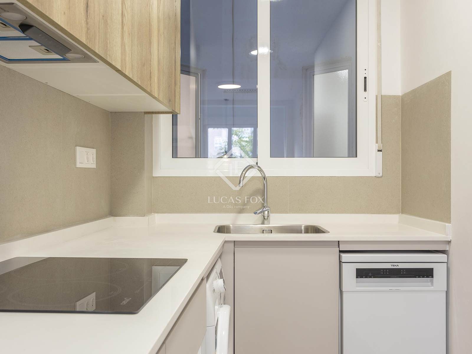 Kitchen of Flat to rent in  Valencia Capital  with Air Conditioner