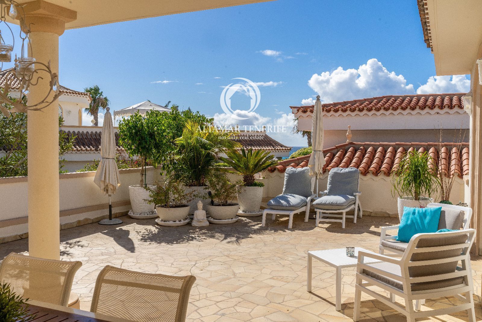 Terrassa de Casa o xalet en venda en Adeje amb Aire condicionat, Terrassa i Piscina