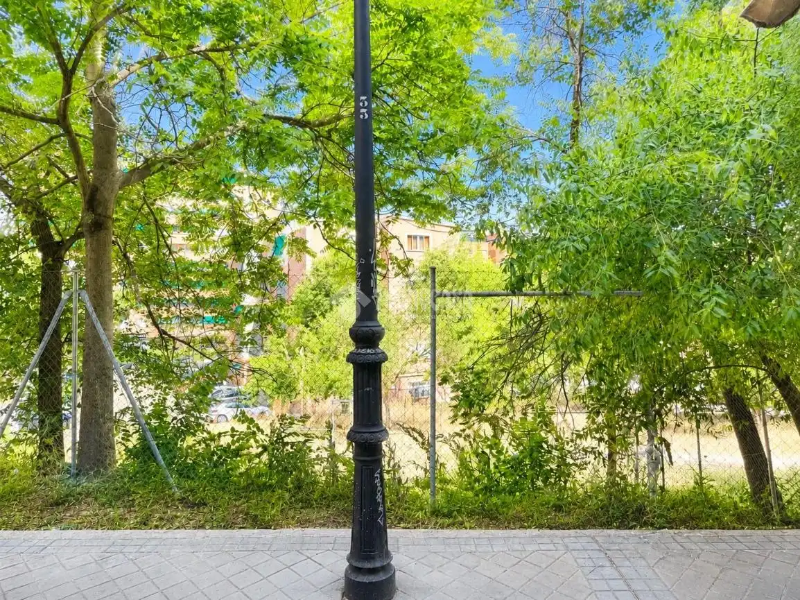 Außenansicht von Wohnung zum Verkauf in Madrid