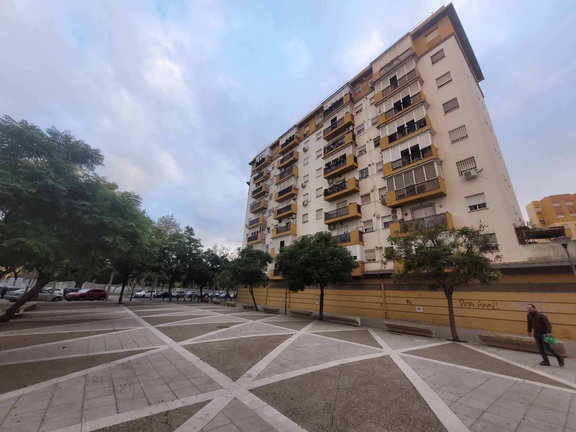 Außenansicht von Abstellraum zum Verkauf in  Sevilla Capital