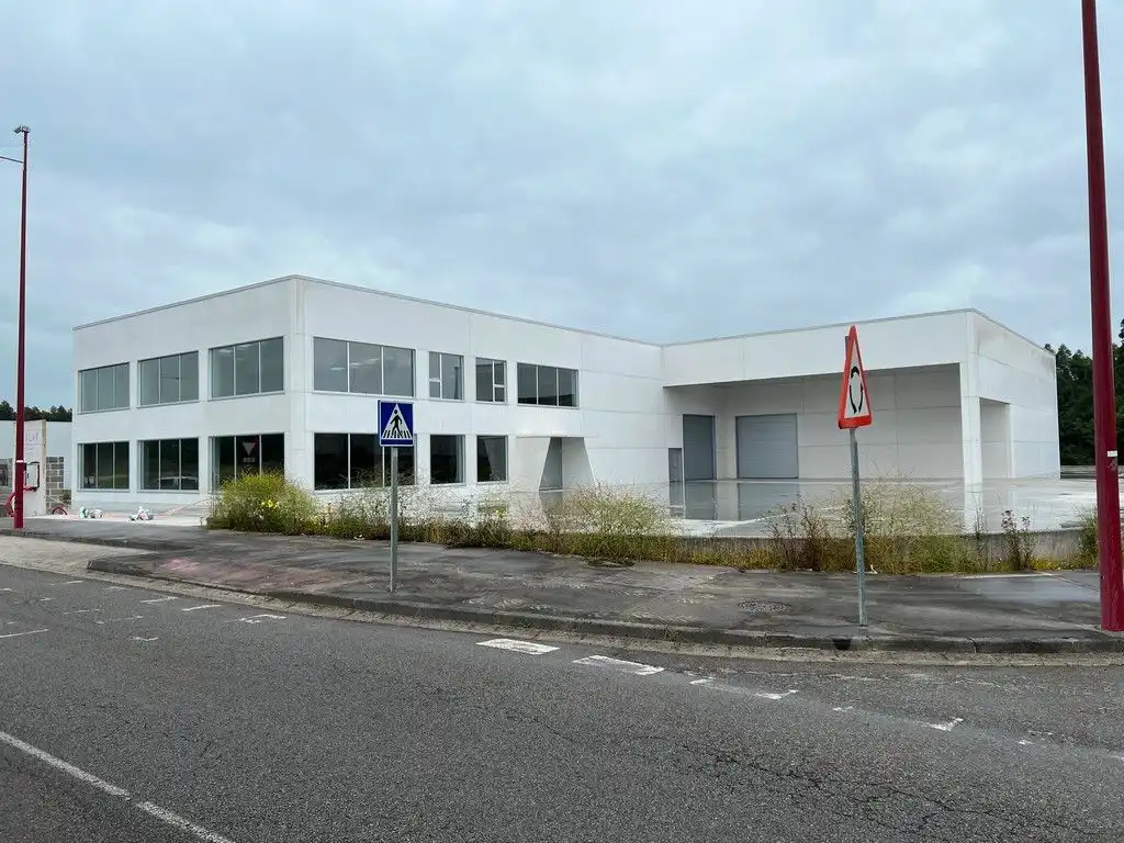 Nave industrial in affitto a Carballo, imagen 2
