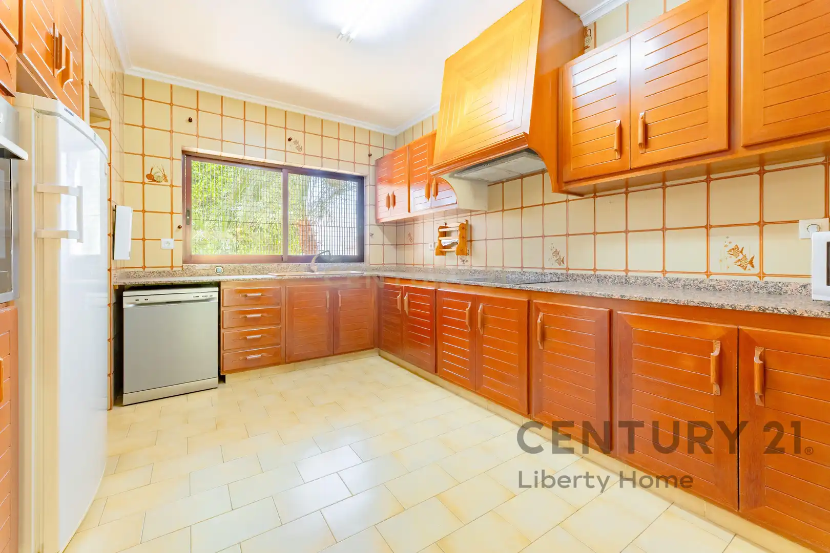 Cocina de Casa o chalet en venta en Torrent con Aire acondicionado, Jardín privado y Piscina
