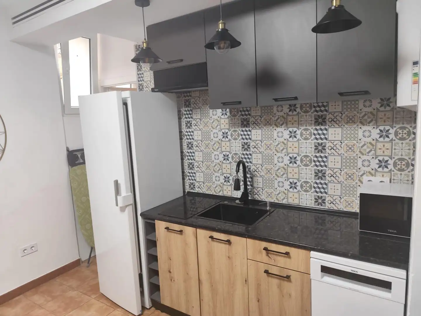 Kitchen of Flat for rent in Madrid