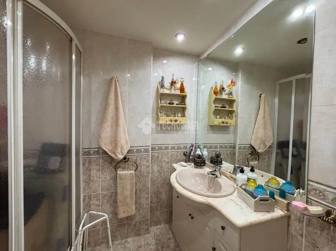 Piso con ascensor en venta en Base Aérea, imagen 18