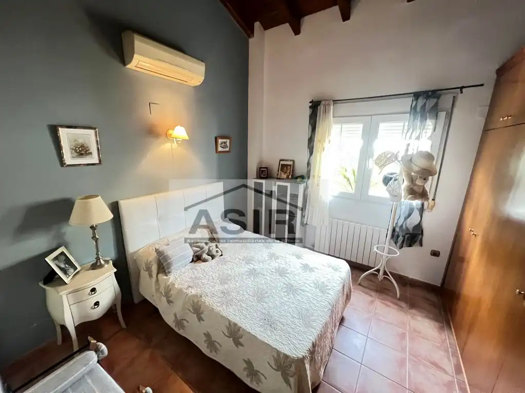 Habitación de Casa o chalet en venta en Alzira