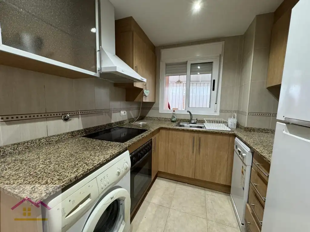 Planta baja en venta en Avenida Central, 34, Playa Coral -Torremar