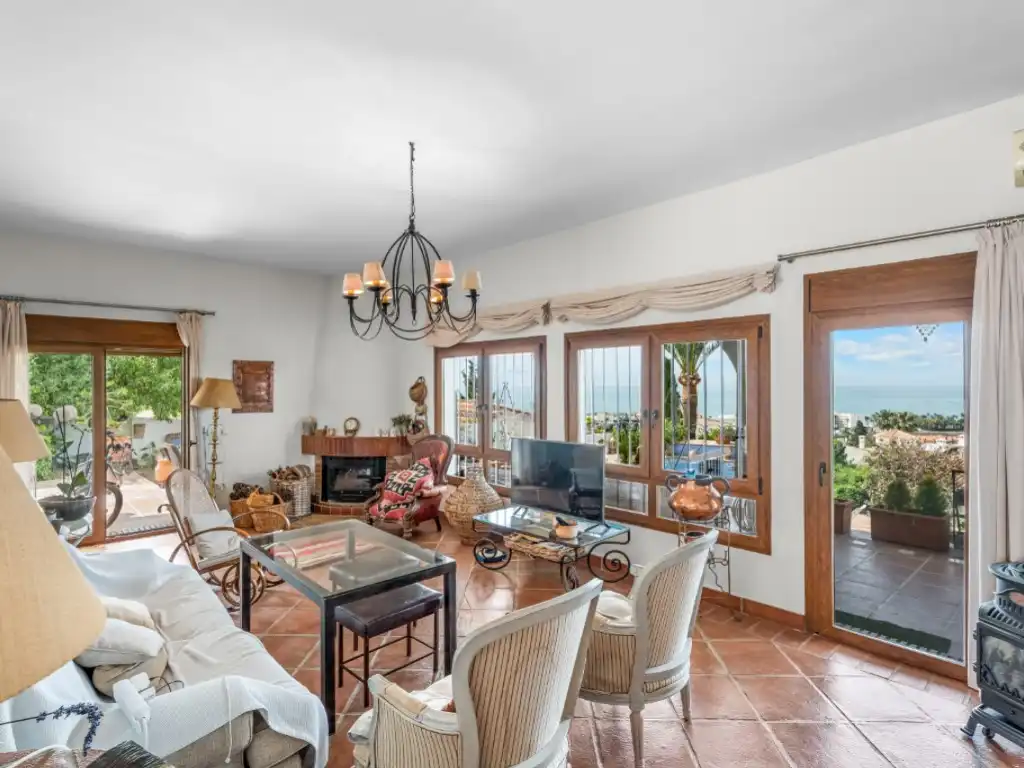 Sala de estar de Casa o chalet en venta en Vélez-Málaga