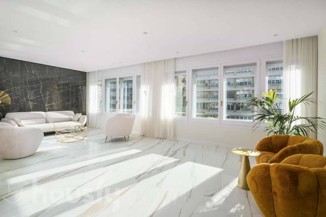 Piso en Venta en Via Augusta, . en Sant Gervasi- Galvany