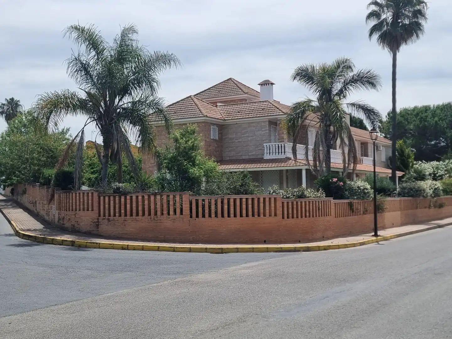 Vista exterior de Casa o chalet en venta en Aljaraque con Jardín privado, Terraza y Trastero