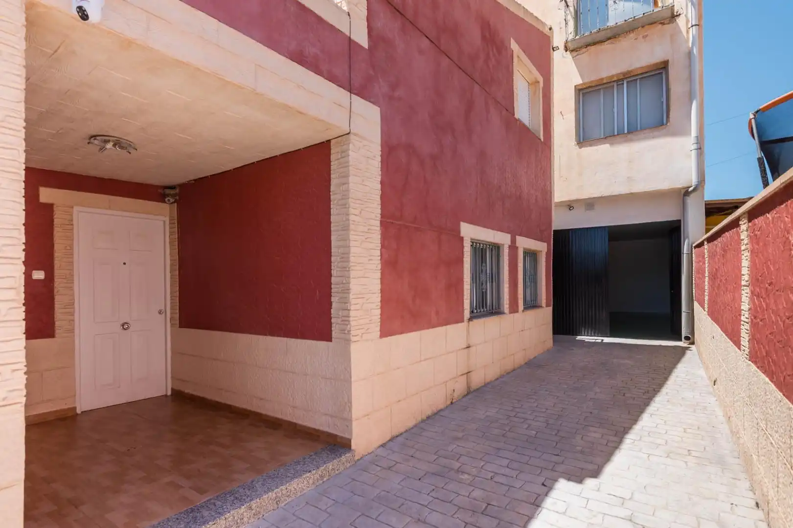 Außenansicht von Maisonette zum Verkauf in Fortuna mit Terrasse, Möbliert und Balkon