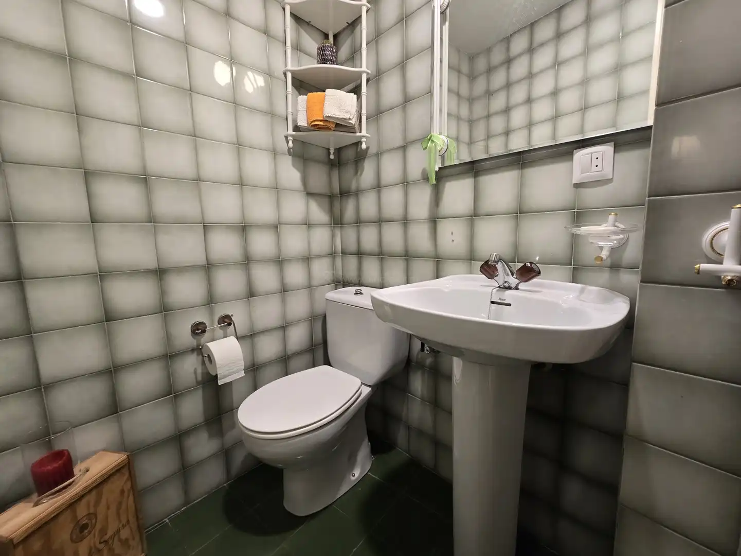 Badezimmer von Wohnung zum Verkauf in  Logroño mit Heizung, Parkett und Abstellraum